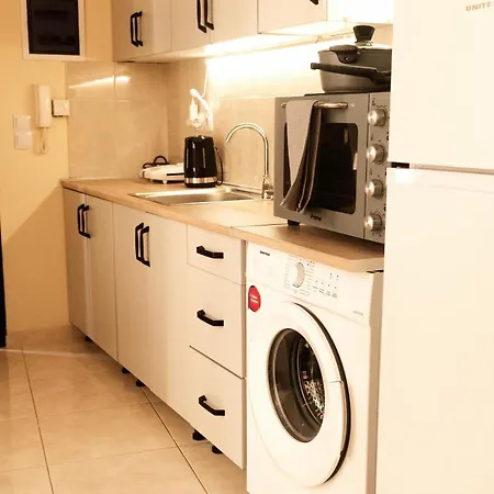 Maria's Appartments شقة